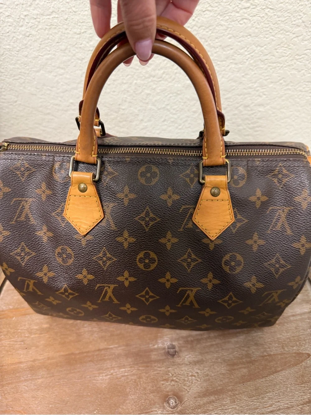 Louis Vuitton Monogram Speedy 30